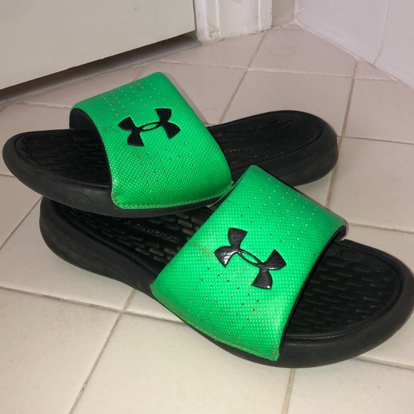 Under Armour Shoes Youth 5y Under Armour Slides Lime Green Black 35